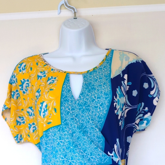 DONNA MORGAN for A PEA IN THE POD | Faux Wrap Yellow & Blue Maternity Dress - Picture 2 of 11